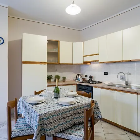 Guesthost - Salita San Bernardo Flat San Remo