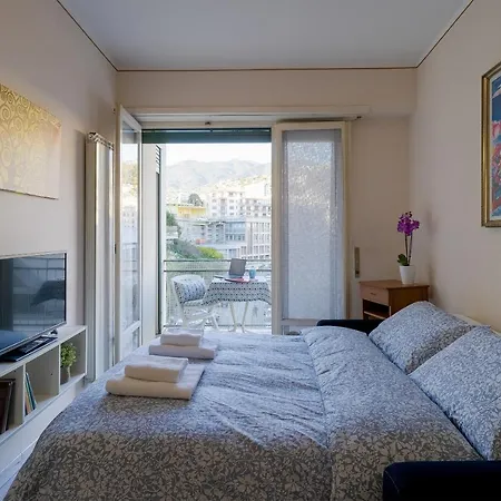 Salita San Bernardo Flat Apartment