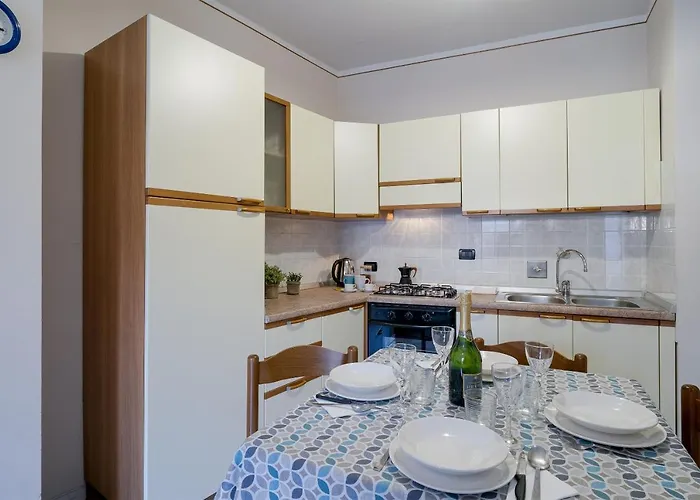 Apartment Guesthost - Salita San Bernardo Flat *