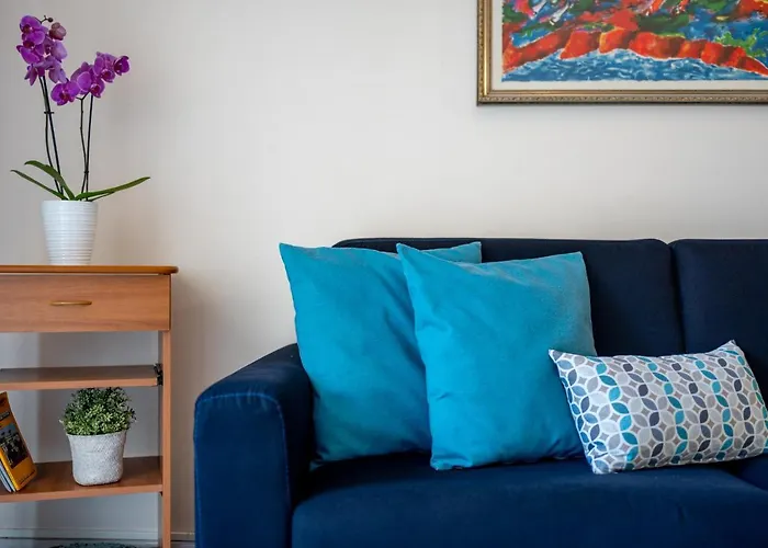 Guesthost - Salita San Bernardo Flat Apartment *